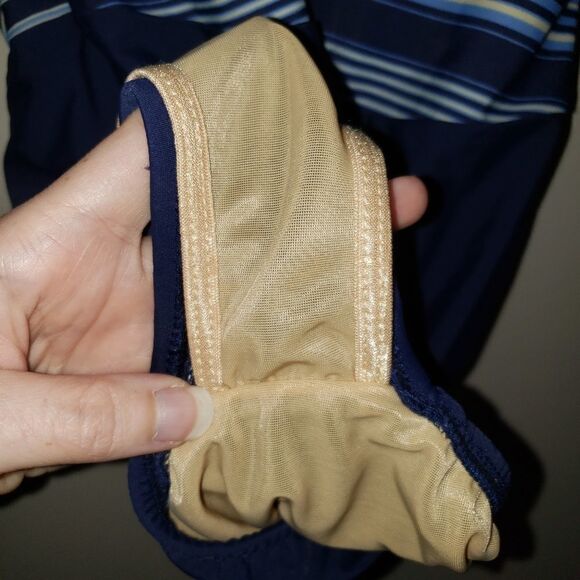 CAROL WIOR NAVYWHITE BLUE STRIPE ONE PIECE SWIMSUIT SIZE 12 - Picture 4 of 6